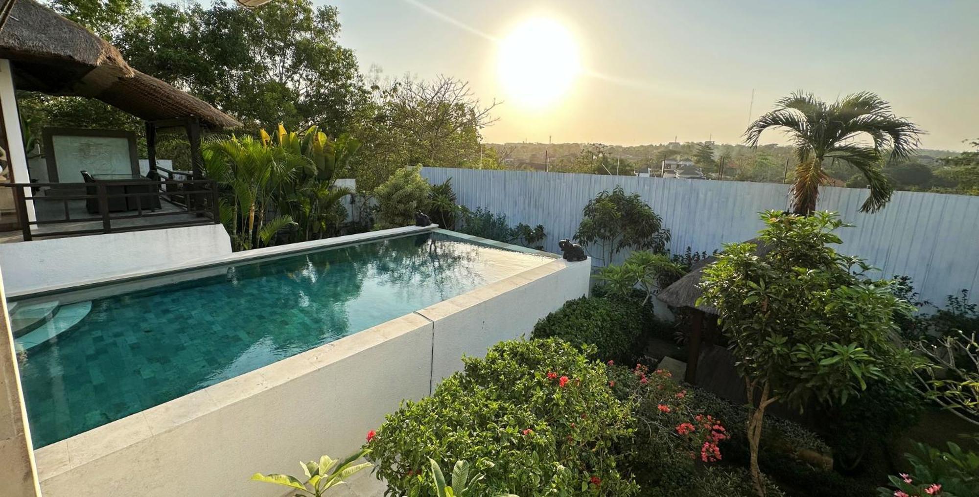 Villa Michiko Uluwatu Екстериор снимка