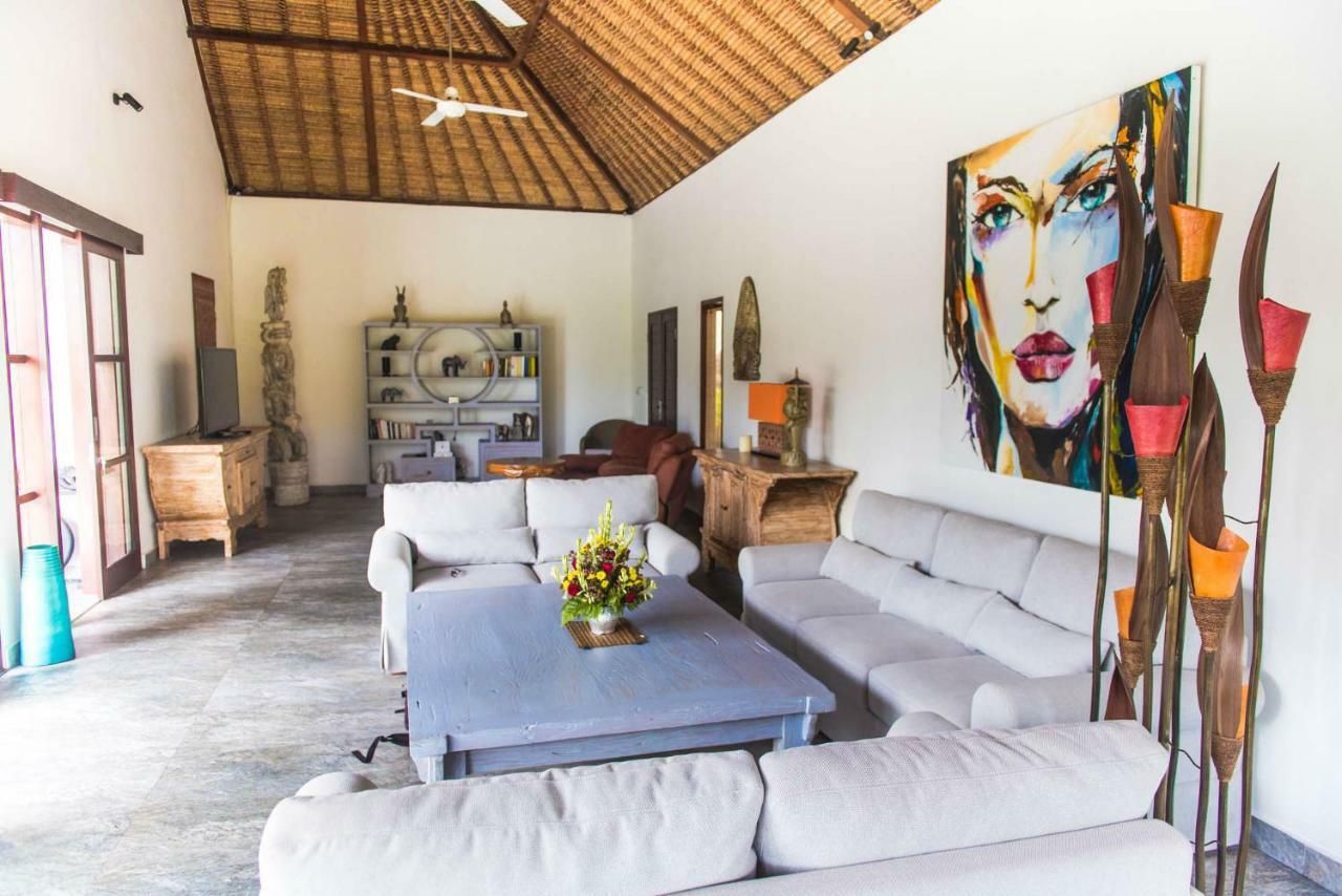 Villa Michiko Uluwatu Екстериор снимка