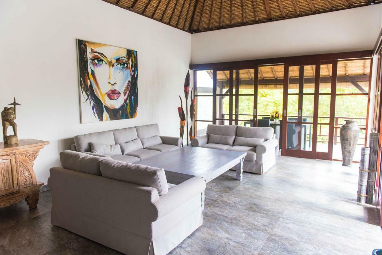 Villa Michiko Uluwatu Екстериор снимка