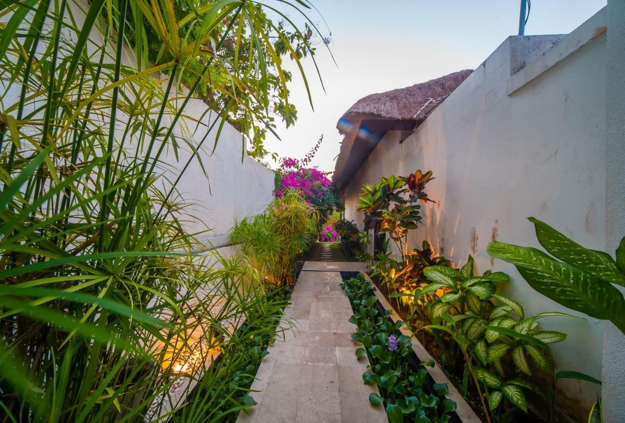 Villa Michiko Uluwatu Екстериор снимка