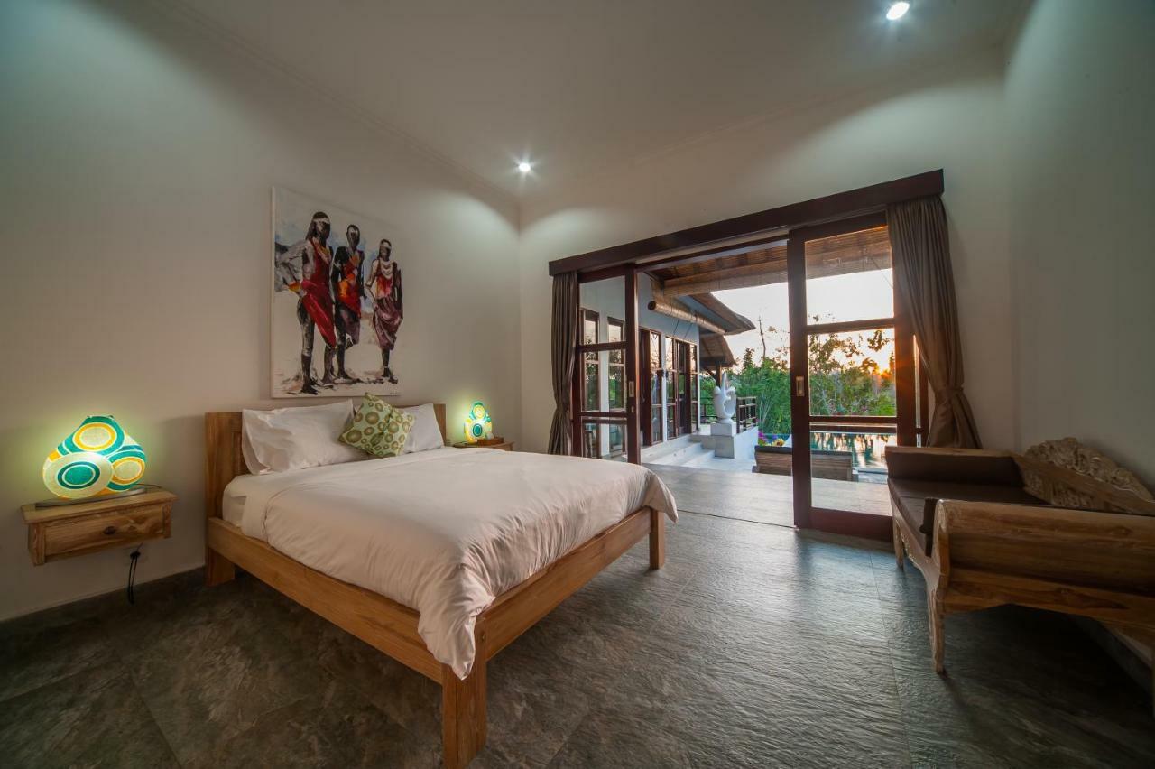 Villa Michiko Uluwatu Екстериор снимка